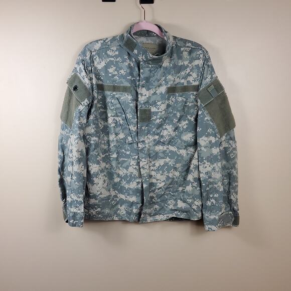Army Ripstop Combat Uniform Coat in Digital Camo Size M X-short - Picture 1 of 11